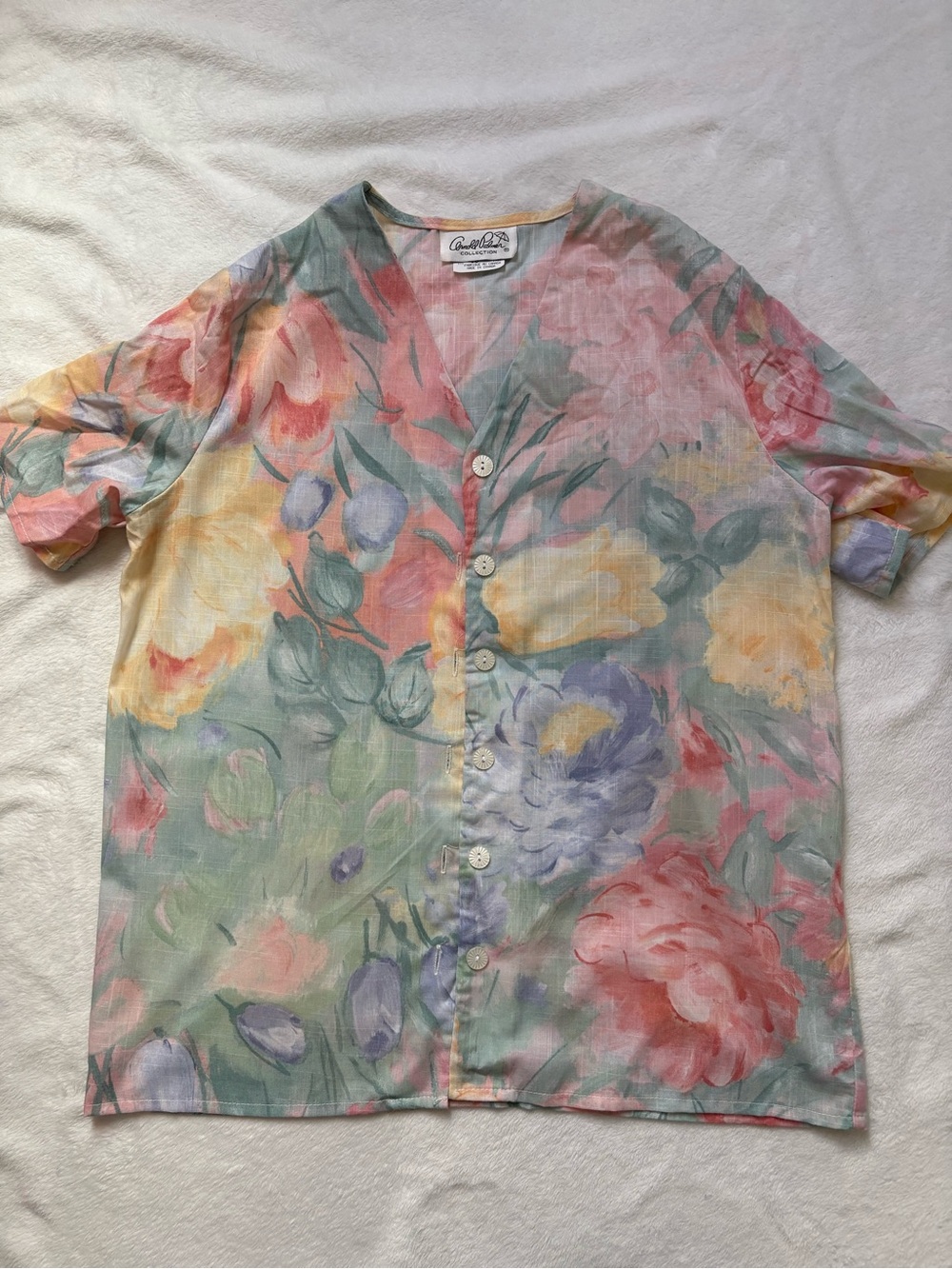 Arnold Palmer flowered blouse